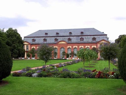 Orangerie im Stadtteil Bessungen