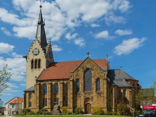 Die lutherische Johannes-der-Täufer-Kirche in Hilter