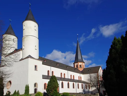 Kloster Steinfeld, Südansicht der Basilika