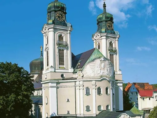 Stadtpfarrkirche St. Peter und Paul