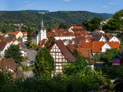 Der Ortskern der Gemeinde Neckarzimmern