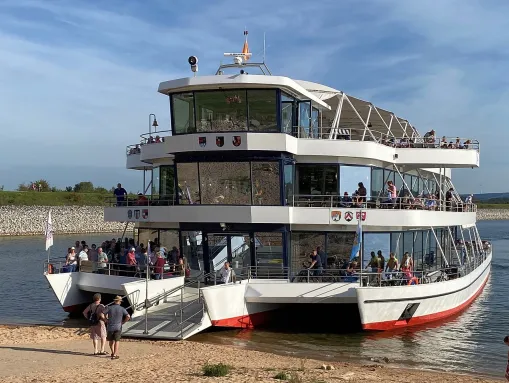 Die MS Brombachsee, das bekannteste Fahrgastschiff auf dem Großen Brombachsee