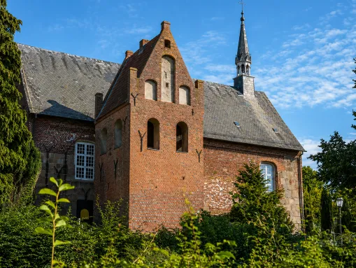 Die St.-Martins-Kirche in Zetel